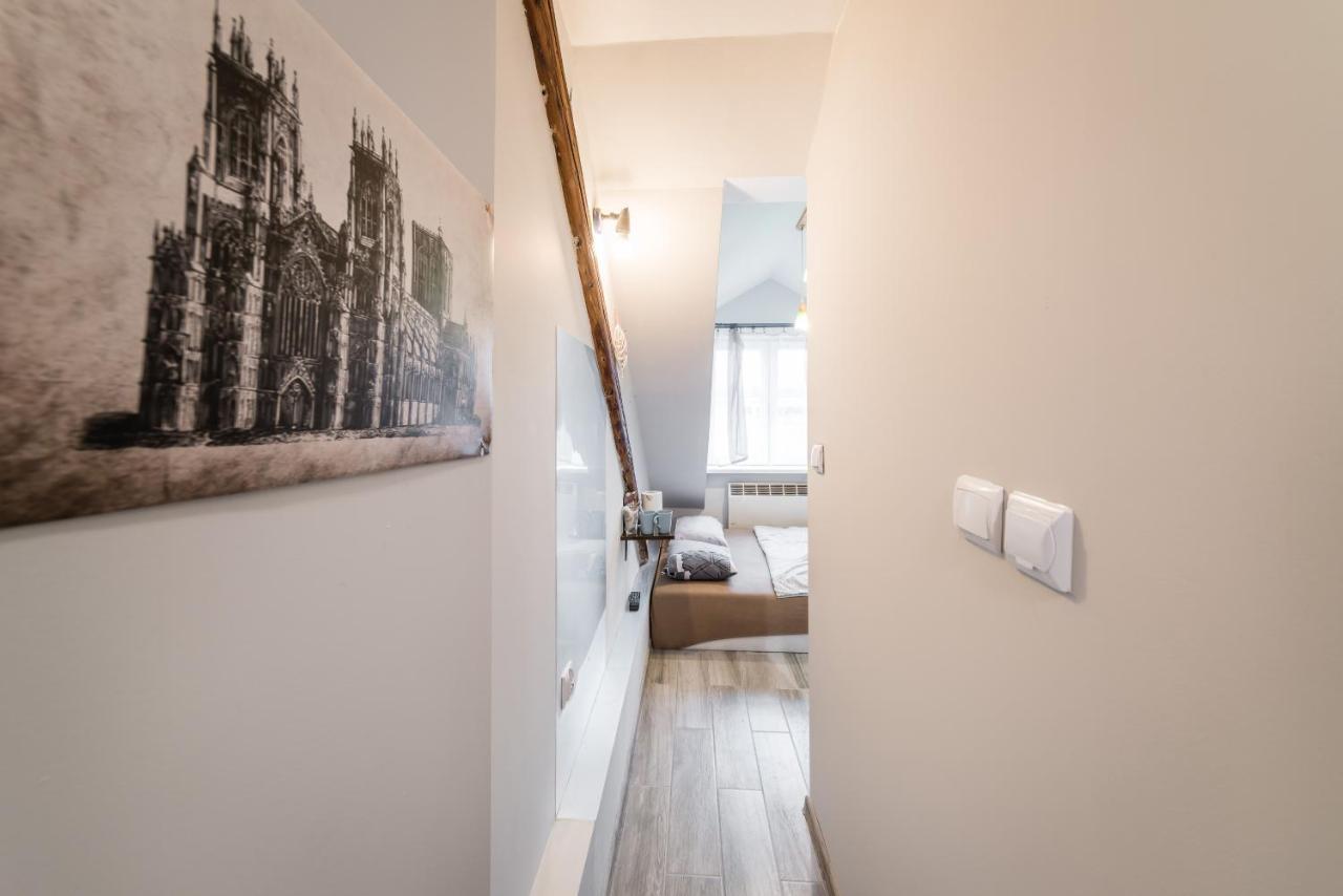 Bingi Apartment Красков Екстериор снимка
