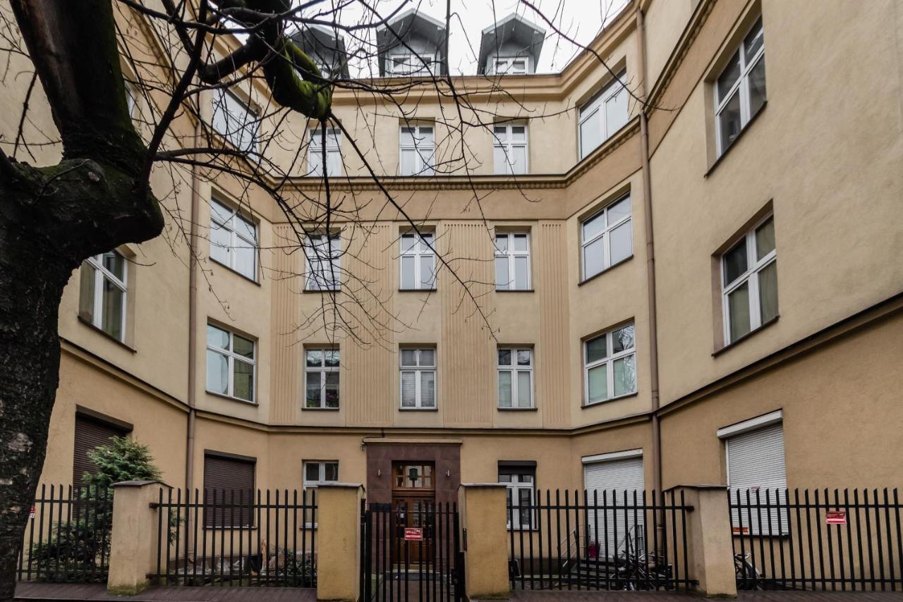 Bingi Apartment Красков Екстериор снимка